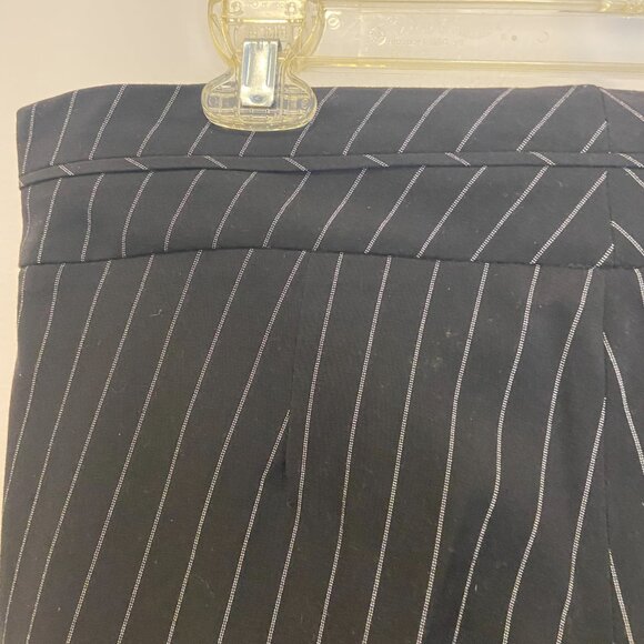 Black & White Pinstripe Dress Pants size 9/10 - Picture 5 of 6